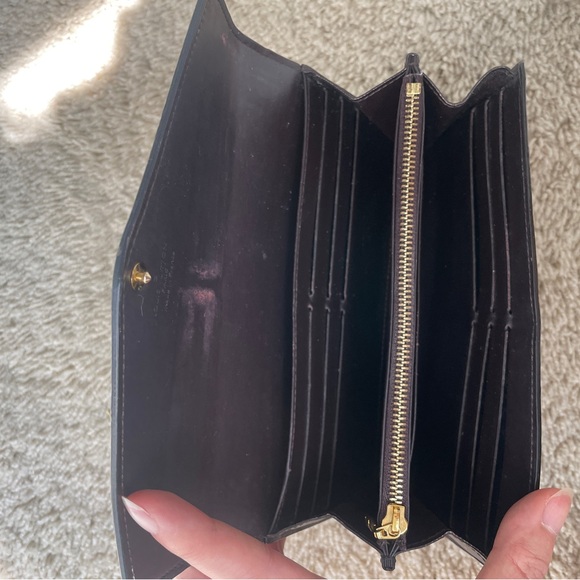 Louis Vuitton Sarah monogram Vernis Amarante wallet - Picture 9 of 11